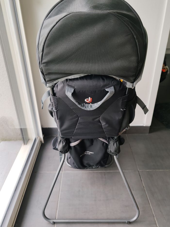 Porte bébé Deuteur Kid Comfort 1 Plus Dernière Version Noir et Gris avec Reposes Pieds - photo numéro 9