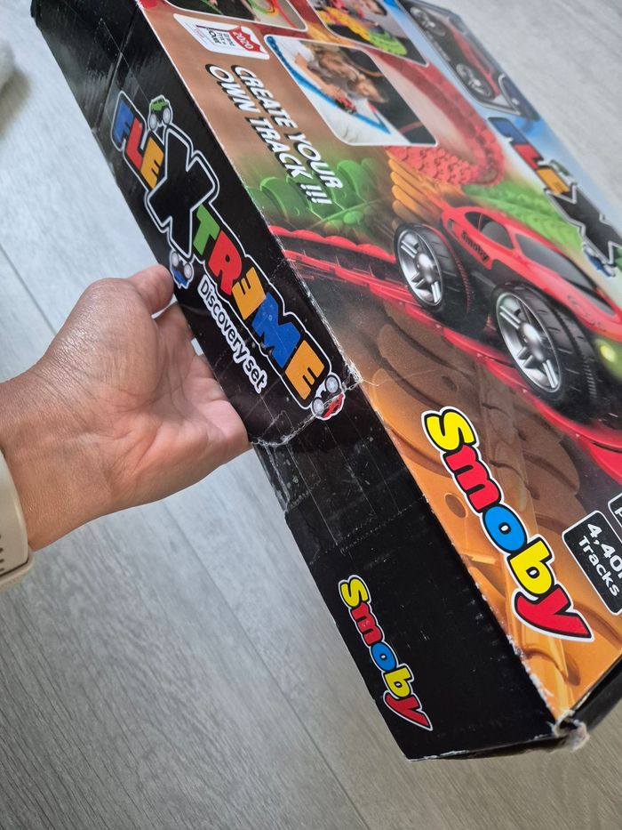 Circuit Flextreme avec 2 voitures - Smoby - photo numéro 3