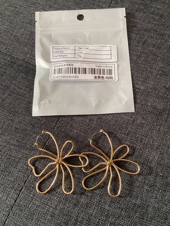 Boucle d’oreille