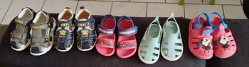 Lot chaussures 22