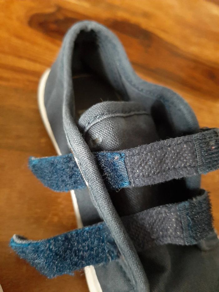 Chaussures garçon taille 28 - photo numéro 2