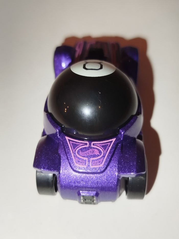 Hot Wheels Magic 8 Ball Decidedly Go 2025 - photo numéro 9