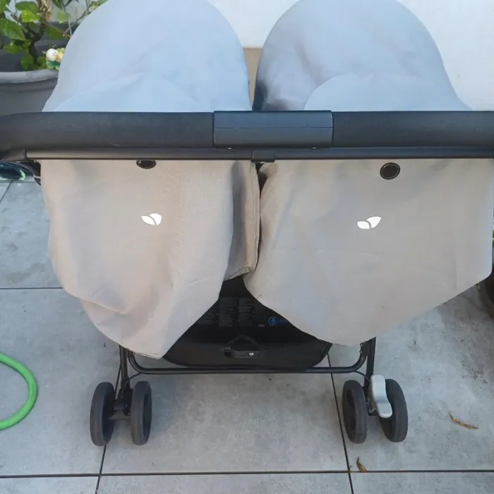 Poussette double Joie - photo numéro 10