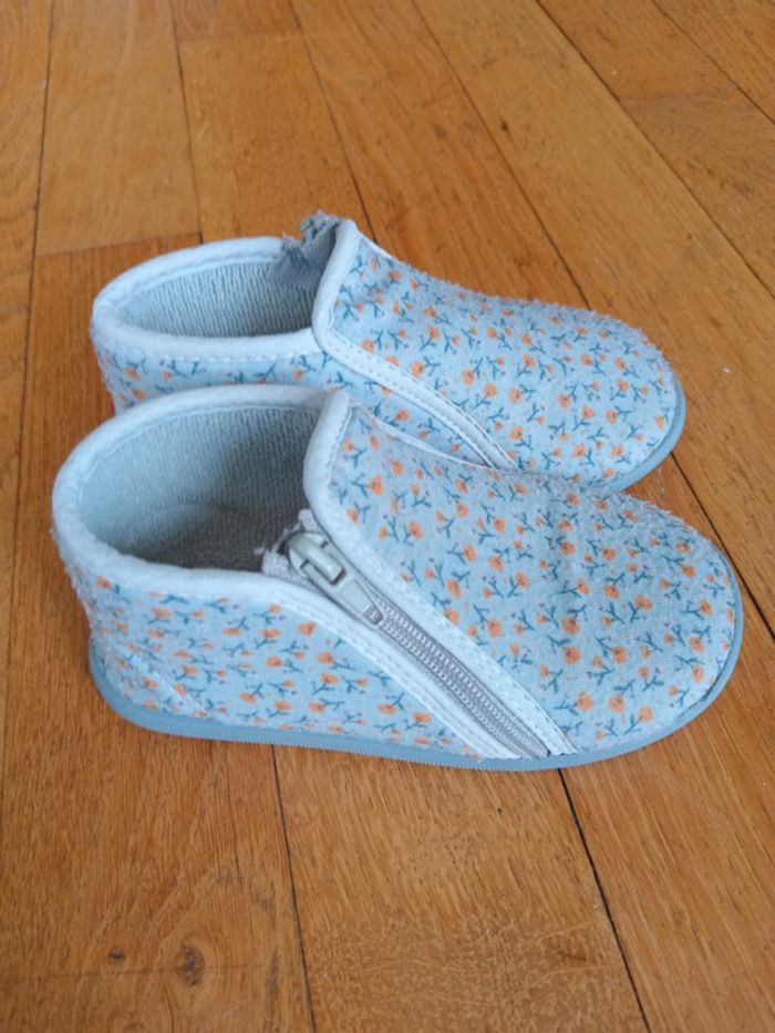 Chausson bébé fille Boutchou taille 22 - photo numéro 2