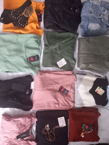 Lot vêtements Neuf avec étiquettes 38 au 54