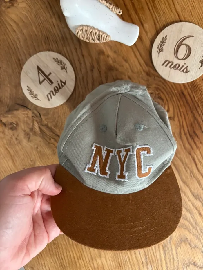 Casquette bébé 3/6 mois - photo numéro 2