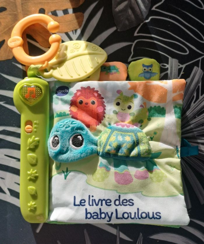 Le livre des baby Loulous Vtech