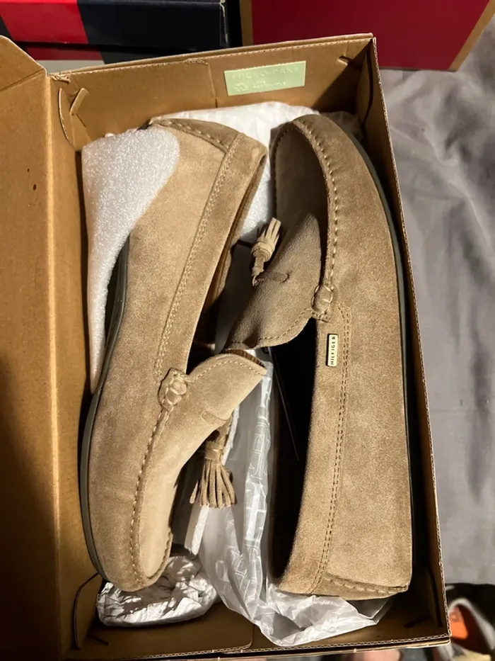 Mocassins Tommy Hiligher 2025 beige édition limitée rare - photo numéro 2