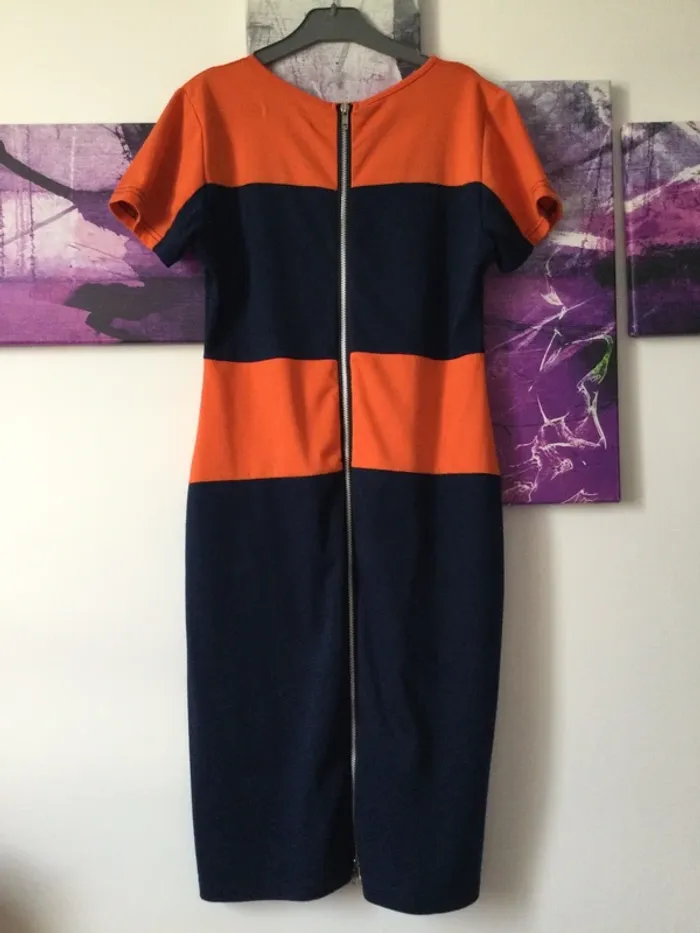 Belle robe chic taille 38 - photo numéro 3