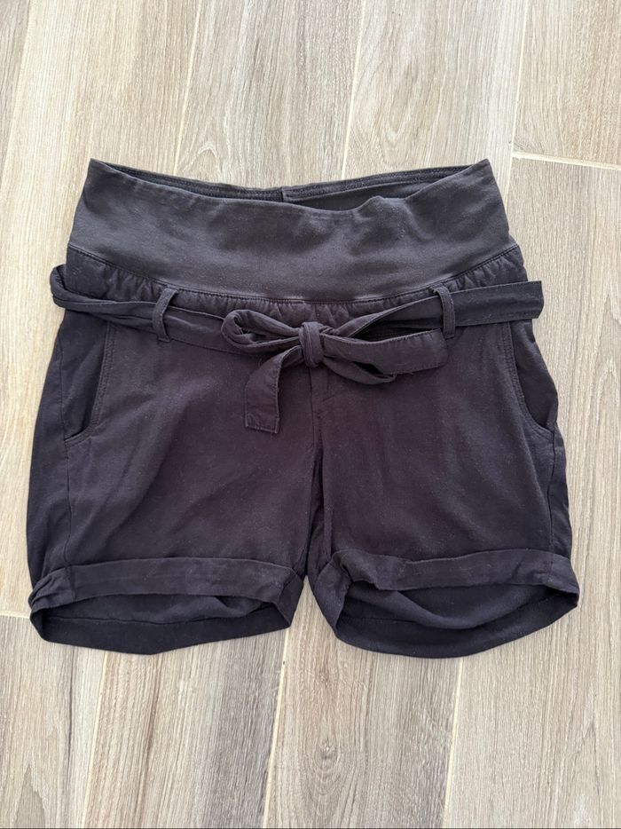 Short de grossesse noir souple bandeau fin T36 H&M mama - photo numéro 3