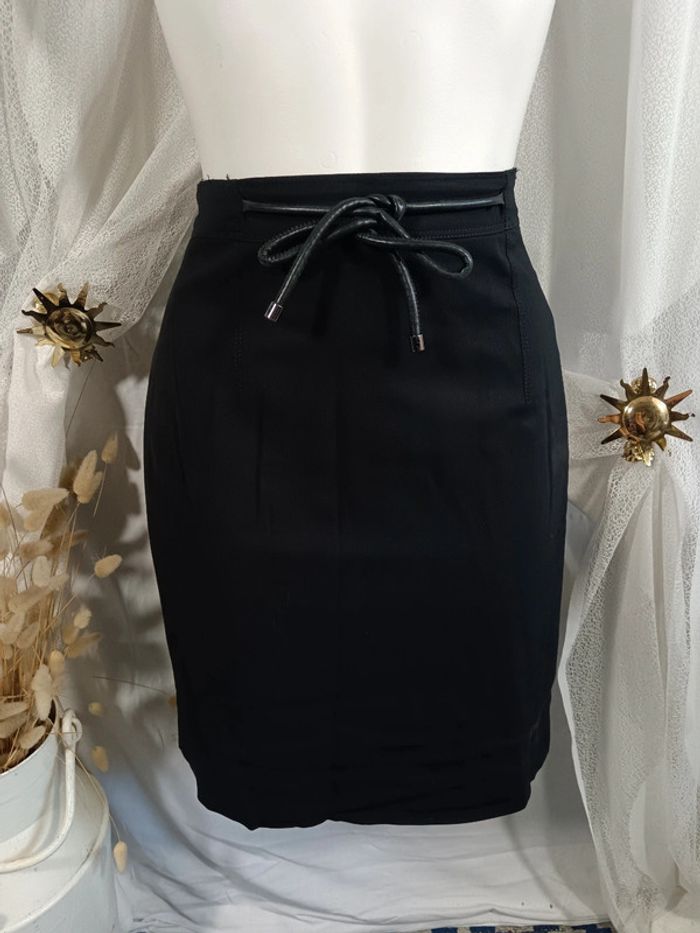 Jupe crayon noire lanières cuir | Burberry - photo numéro 10