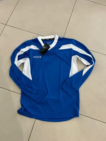 Maillot de football enfant mitre 10-12 ans neuf et étiqueté