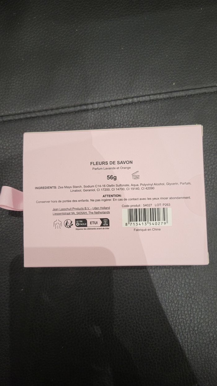 Coffret nocibe neuf - photo numéro 4