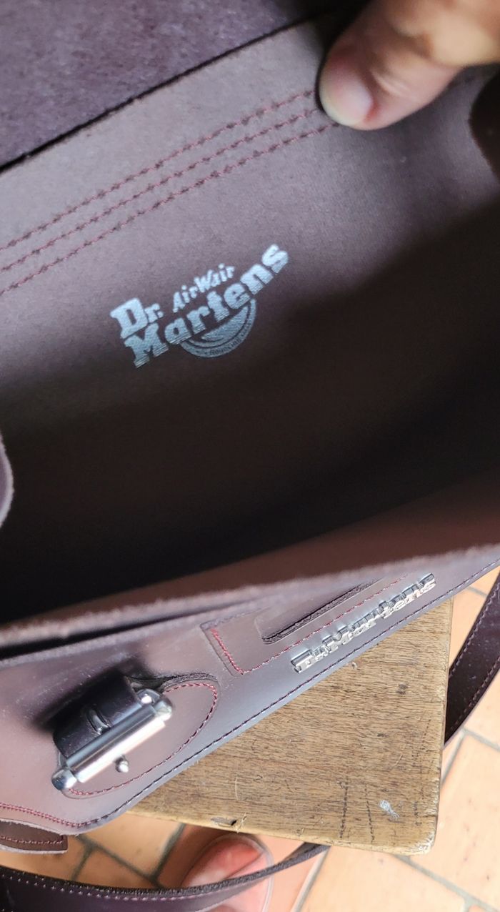 Sac sacoche 28 cm Dr Martens marron jaune - photo numéro 9