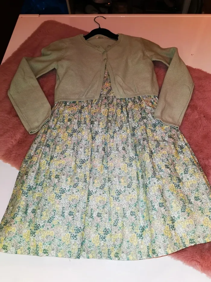 Robe et gilet Gémo 10 ans