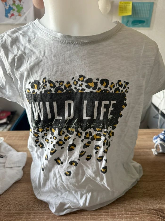Lot|tshirt|8ans - photo numéro 4
