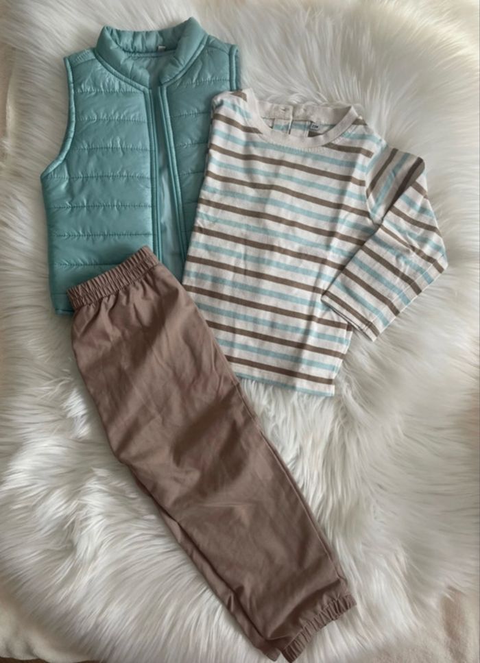 Ensemble pour bébé garçon 23mois Intermarché