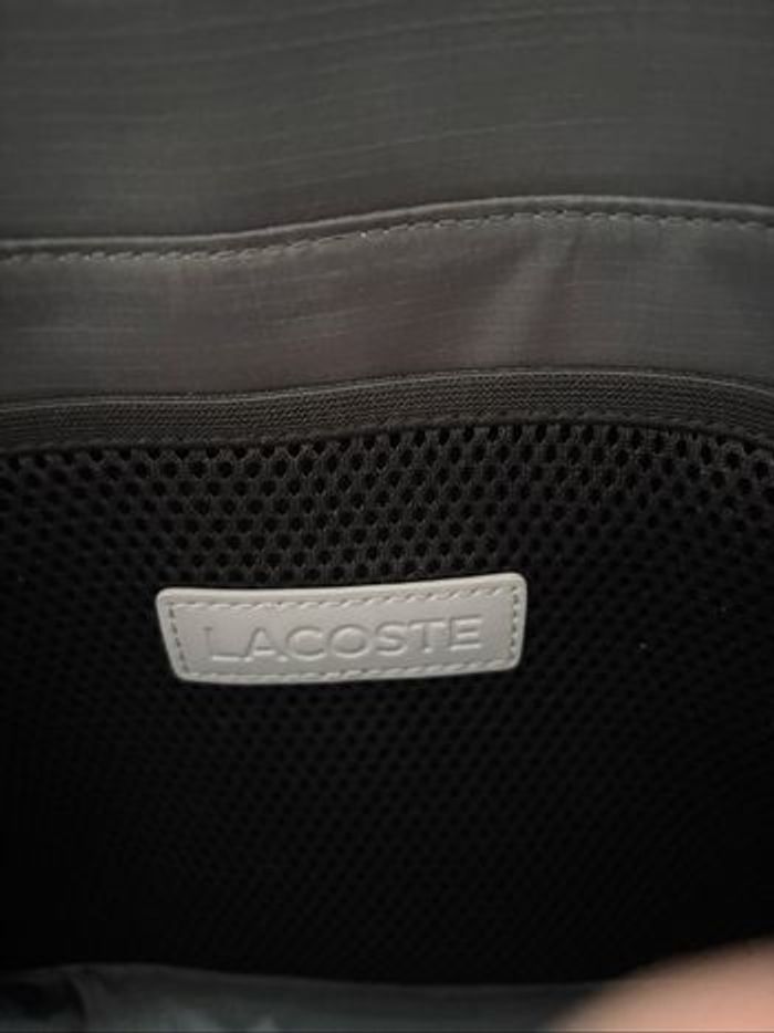 Sacoche Lacoste messenger - photo numéro 3