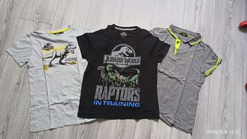 Lot t shirts