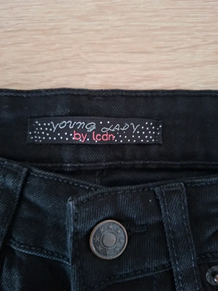 Jean skinny slim à boutons - photo numéro 10