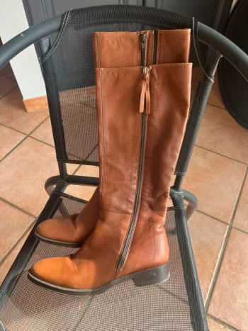 Bottes cuir minelli 38