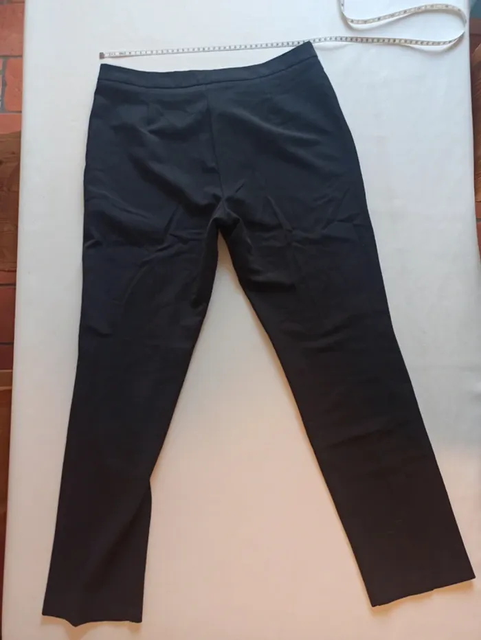 Pantalon noir habillé T 40 - photo numéro 5