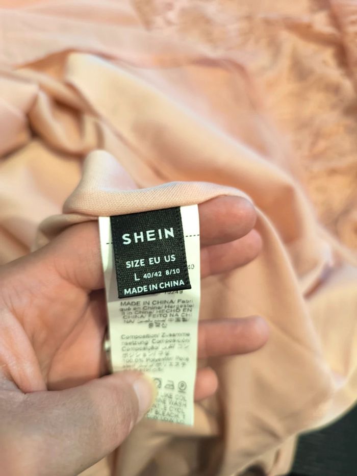 Robe rose bonbon sans manche avec dentelle - photo numéro 8