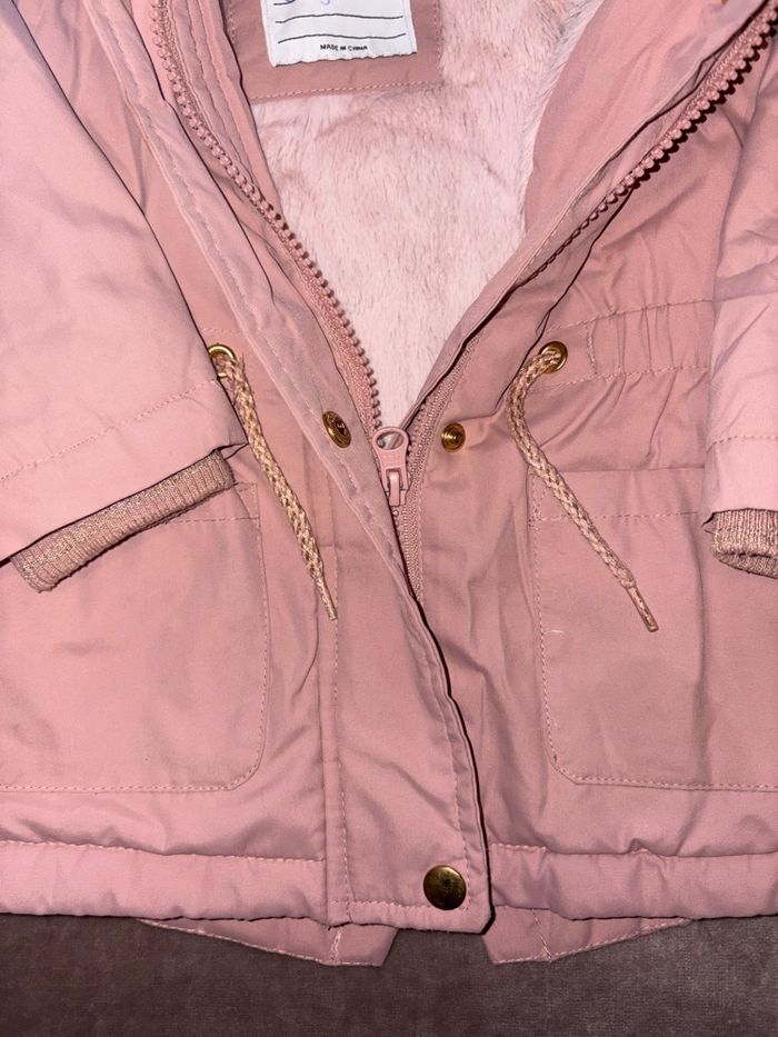 Lot de deux manteaux d’hiver 12 mois pour jumelles. - photo numéro 8