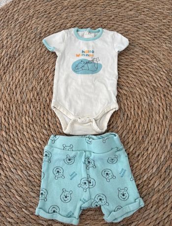 Ensemble Winnie l’ourson 1 mois 