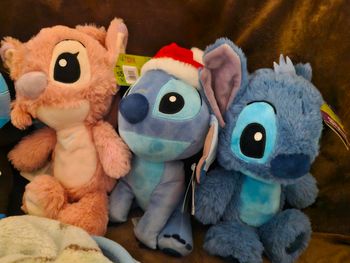 Peluches stitchs