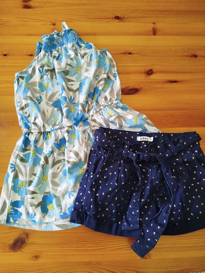 2 vêtements Fille 4ans