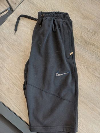 Short Nike