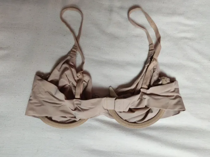Soutien-gorge Etam couleur chair. 90D - photo numéro 2