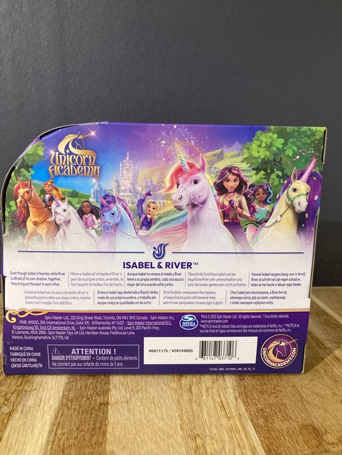 Coffret unicorn académie l’école des licornes Isabel et River neuf sous blister - photo numéro 4
