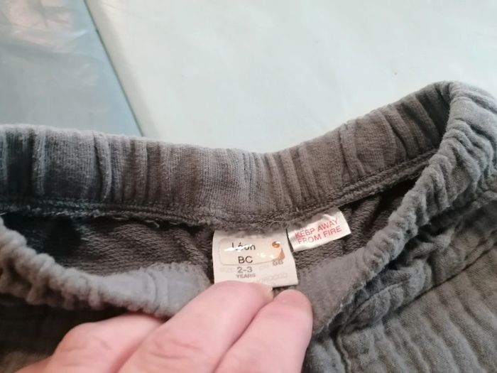 Short Zara 2-3 ans - photo numéro 2