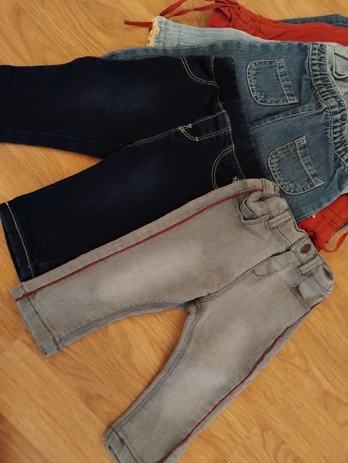 Lot pantalons fille 6mois - photo numéro 16