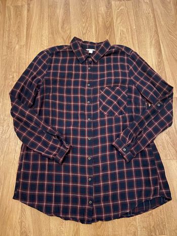 Chemise à carreaux 40