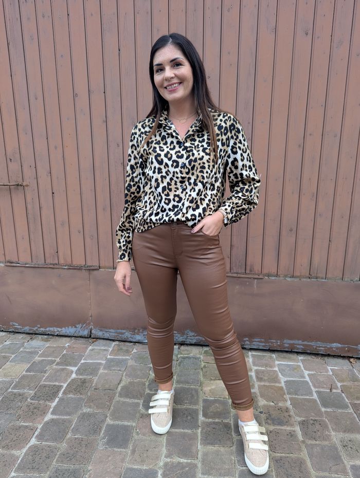 Chemise fluide oversize Léopard
Taille M/L - photo numéro 2