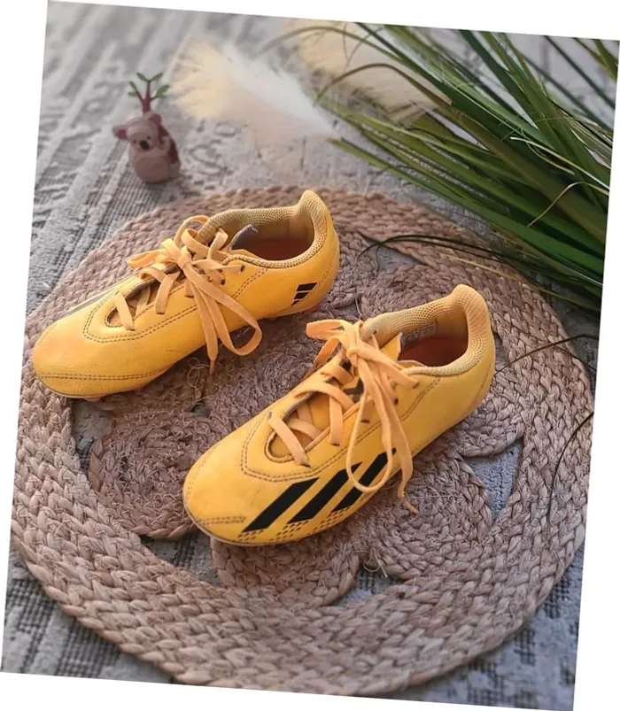 Chaussure de foot taille 31