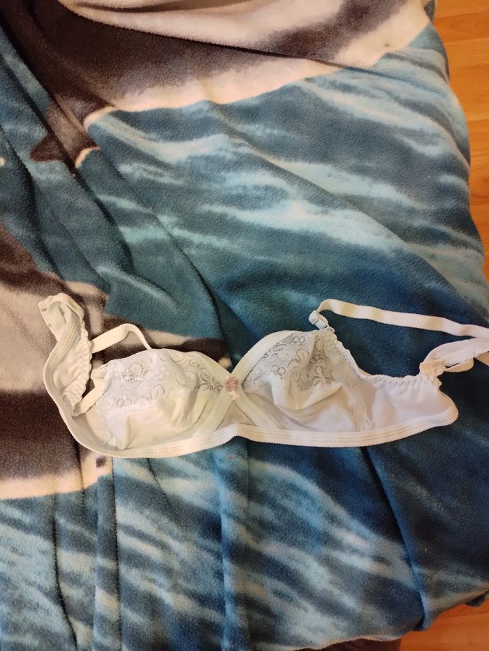 Soutien gorge bleu ciel 70/85A