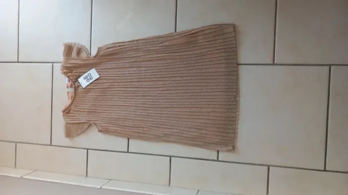 Robe neuve jamais portée étiquetée