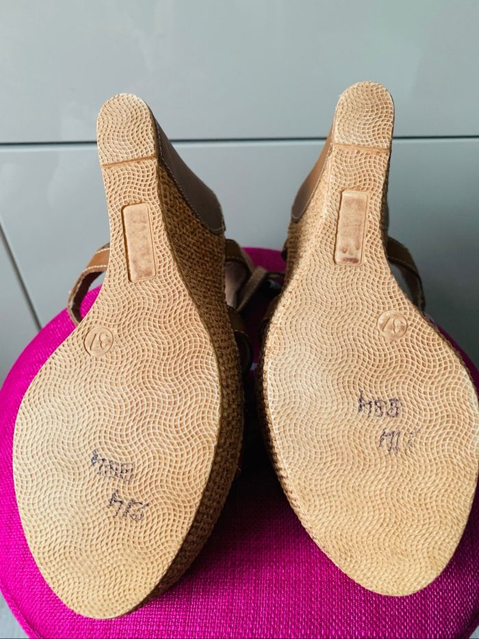 Sandales compensées taille 37 - photo numéro 3