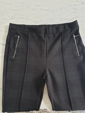 Yessica legging à carreaux taille  42