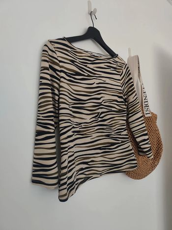 Top motif zébré taille M Camaïeu