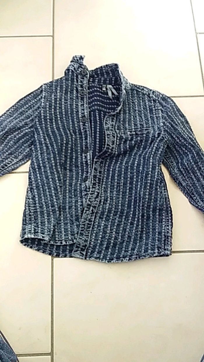 Chemise couleur jean 4a