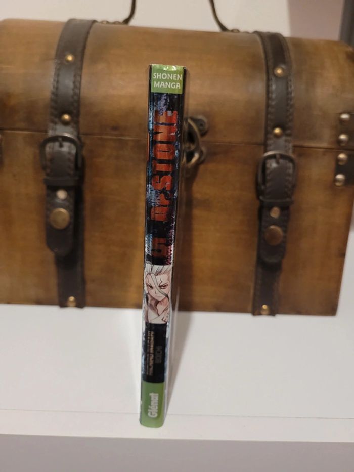 Manga Dr Stone tome 5 édition collector brillant premier tirage - photo numéro 3