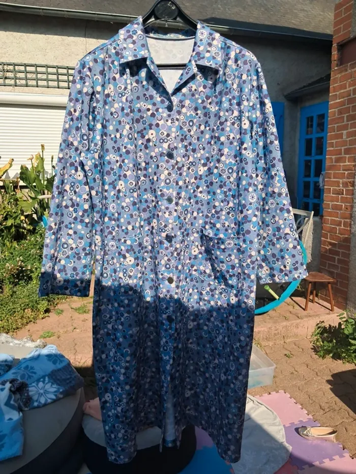 Robe / blouse boutonnée Vintage motifs années 60, 2 poches - T 42 - photo numéro 2