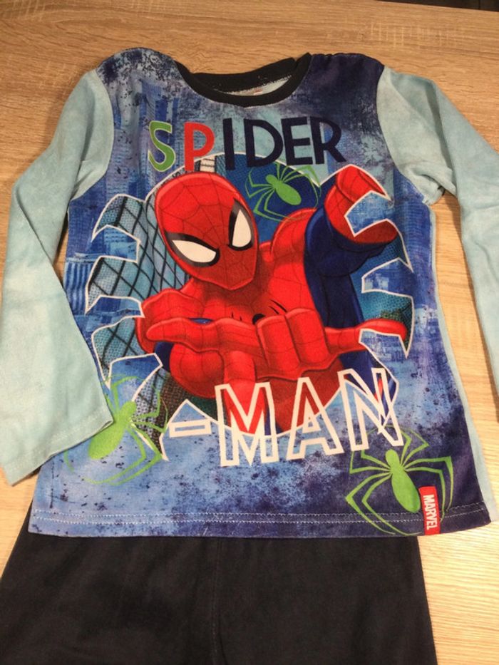 Pyjama Spiderman