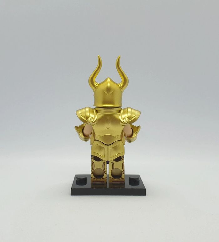 Figurine Les Chevaliers du Zodiaque - Shura du Capricorne - (Style Lego) - photo numéro 3