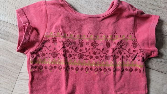 Tee-shirt rouge framboise 18 mois - photo numéro 2